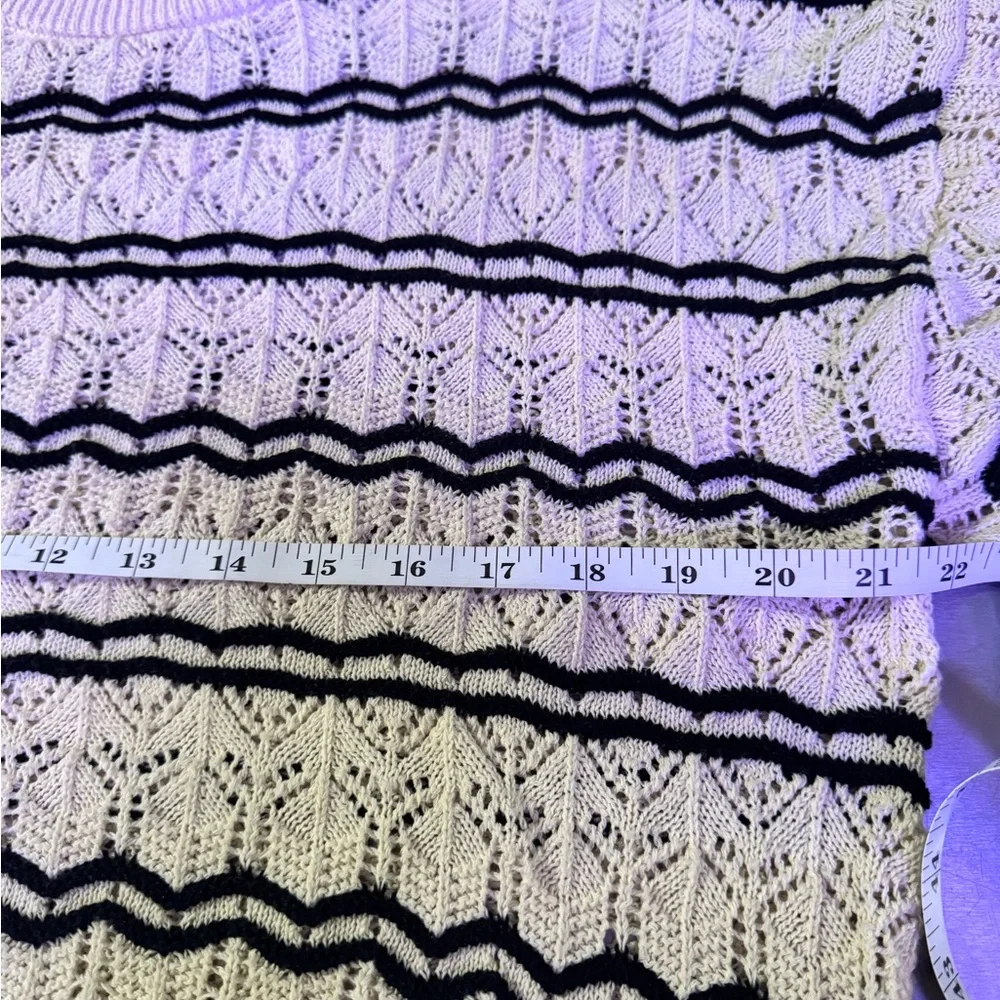 Striped Cream and Black Sweater! Vera Moda brand! Super sharp staple! - Picture 6 of 6